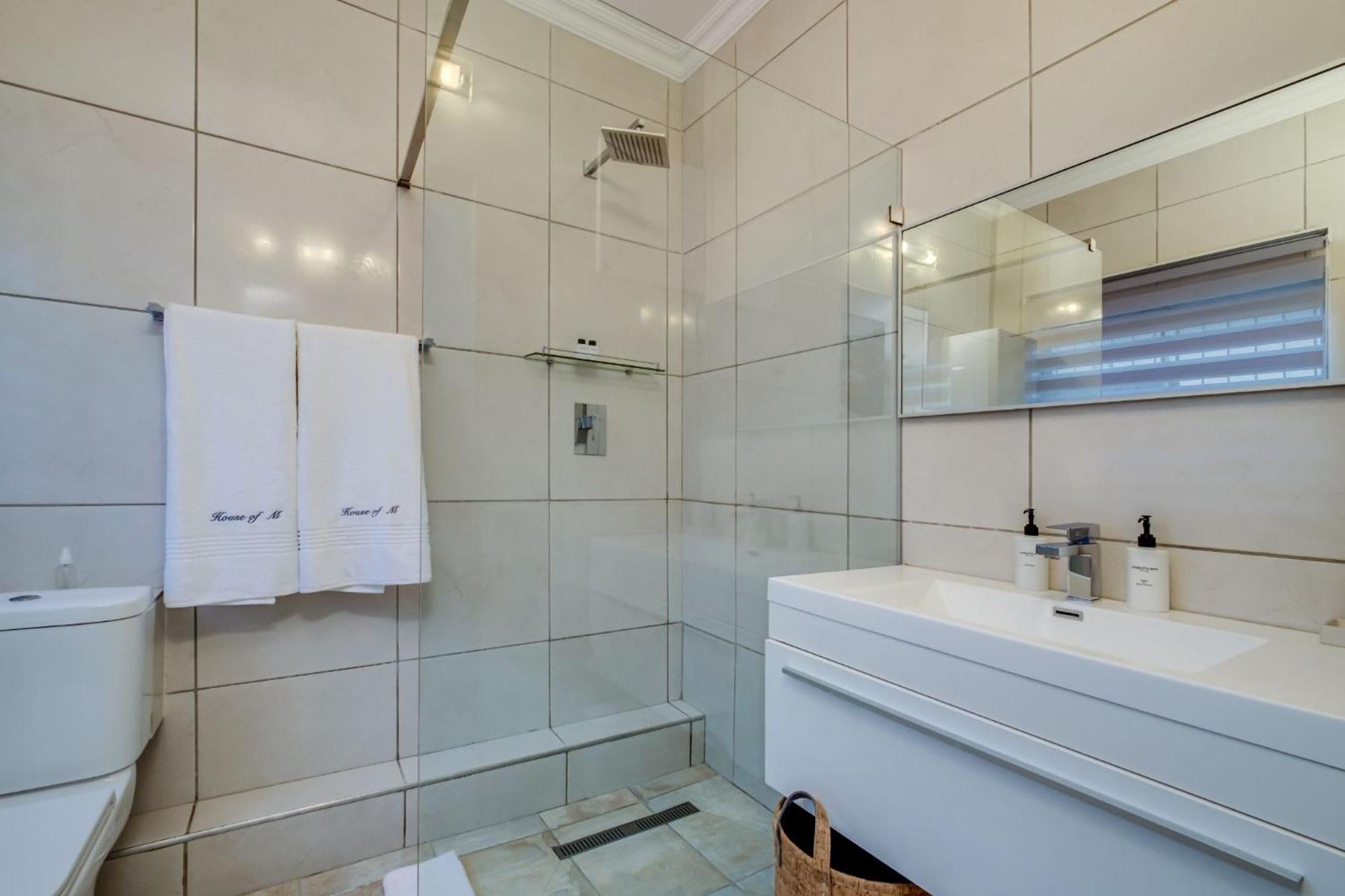 Apartment House Of M Cape Town